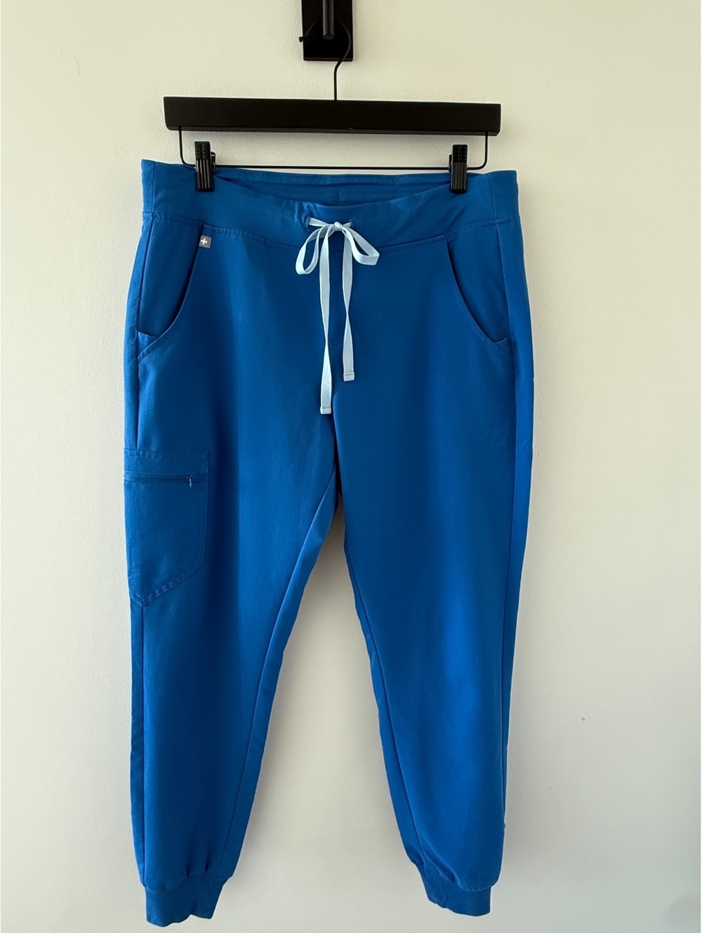 FIGS Blue Jogger Medical Scrubs with Drawstring Waist and Pockets | Size M